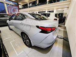 نیسان ڤێرسا